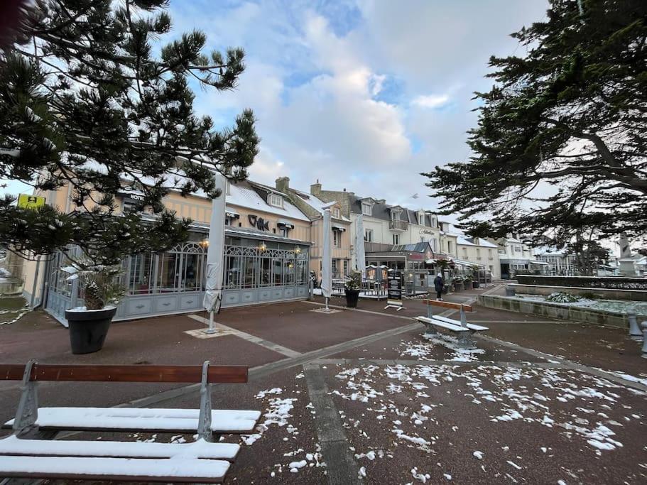 Le Refuge Marin Apartment Courseulles-sur-Mer Exterior photo