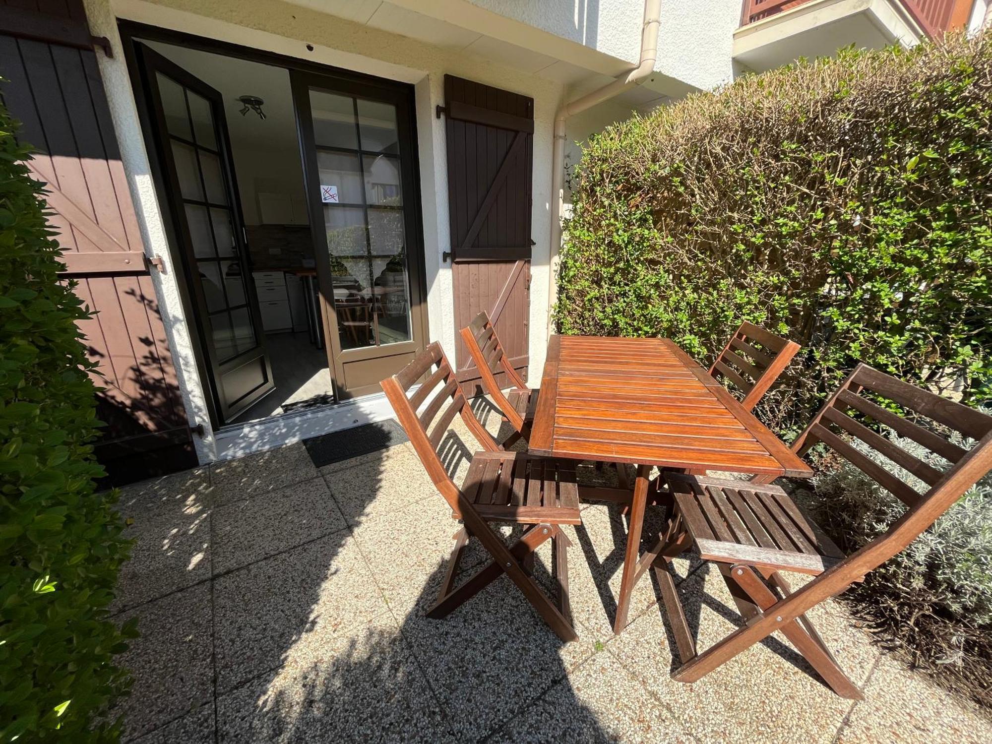 Le Refuge Marin Apartment Courseulles-sur-Mer Exterior photo